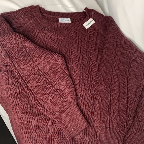 Lightweight Cable-Knit Sweater for Women - Picture 6 of 9